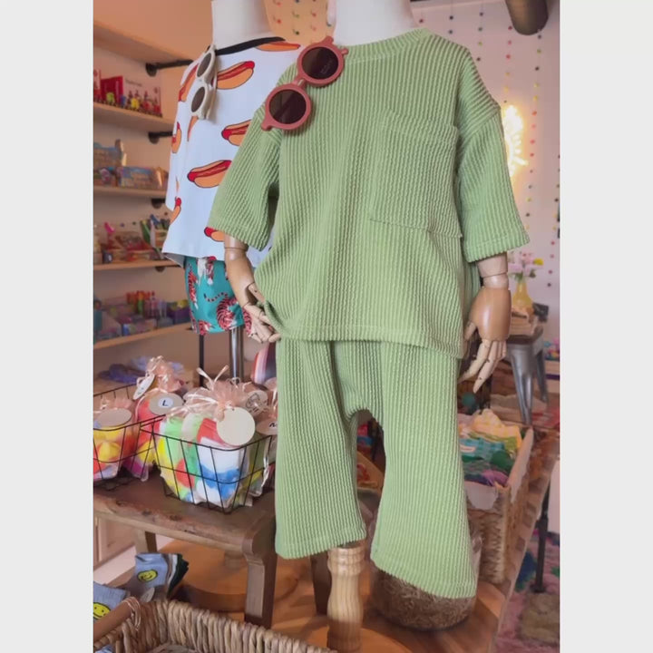 Groovy Green Oversized Pocket Tee