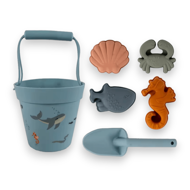 Blue sea creature silicone beach set with crab, fish and seahorse molds