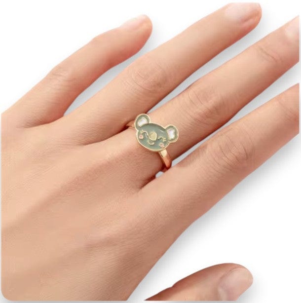 Gray koala spinner ring