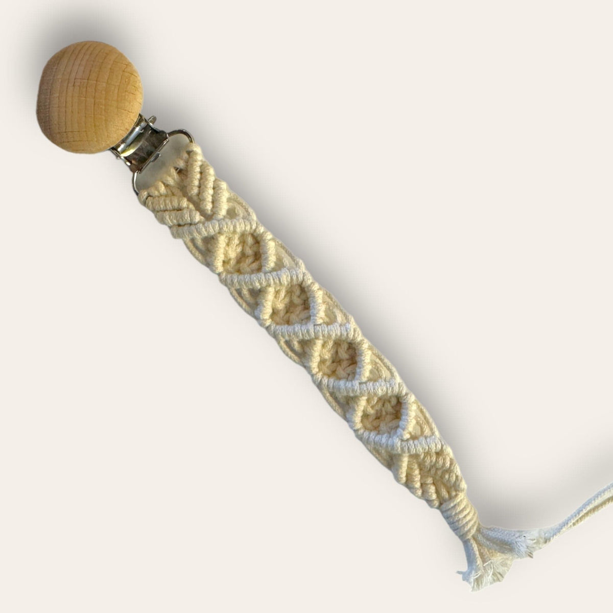 Cream diamond-pattern macrame pacifier clip